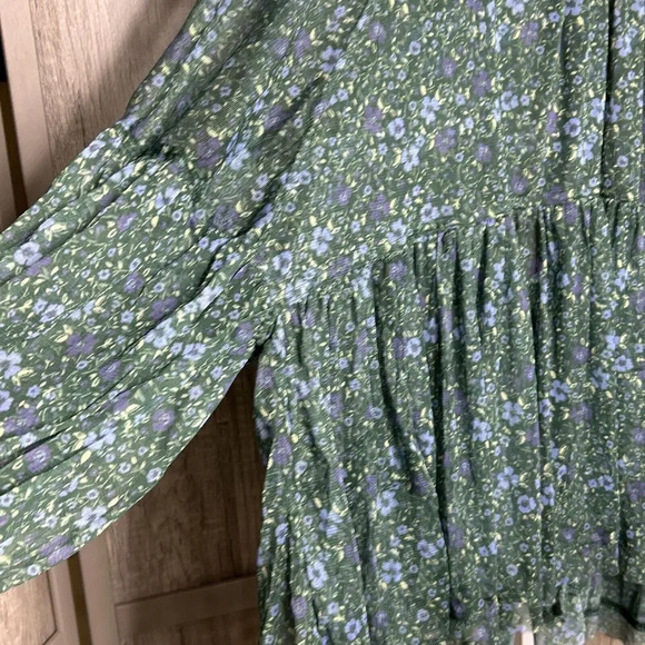 Free People Babydoll Top Mesh Balloon Sleeves Ties in the Back Floral Print Sz S - Picture 4 of 11